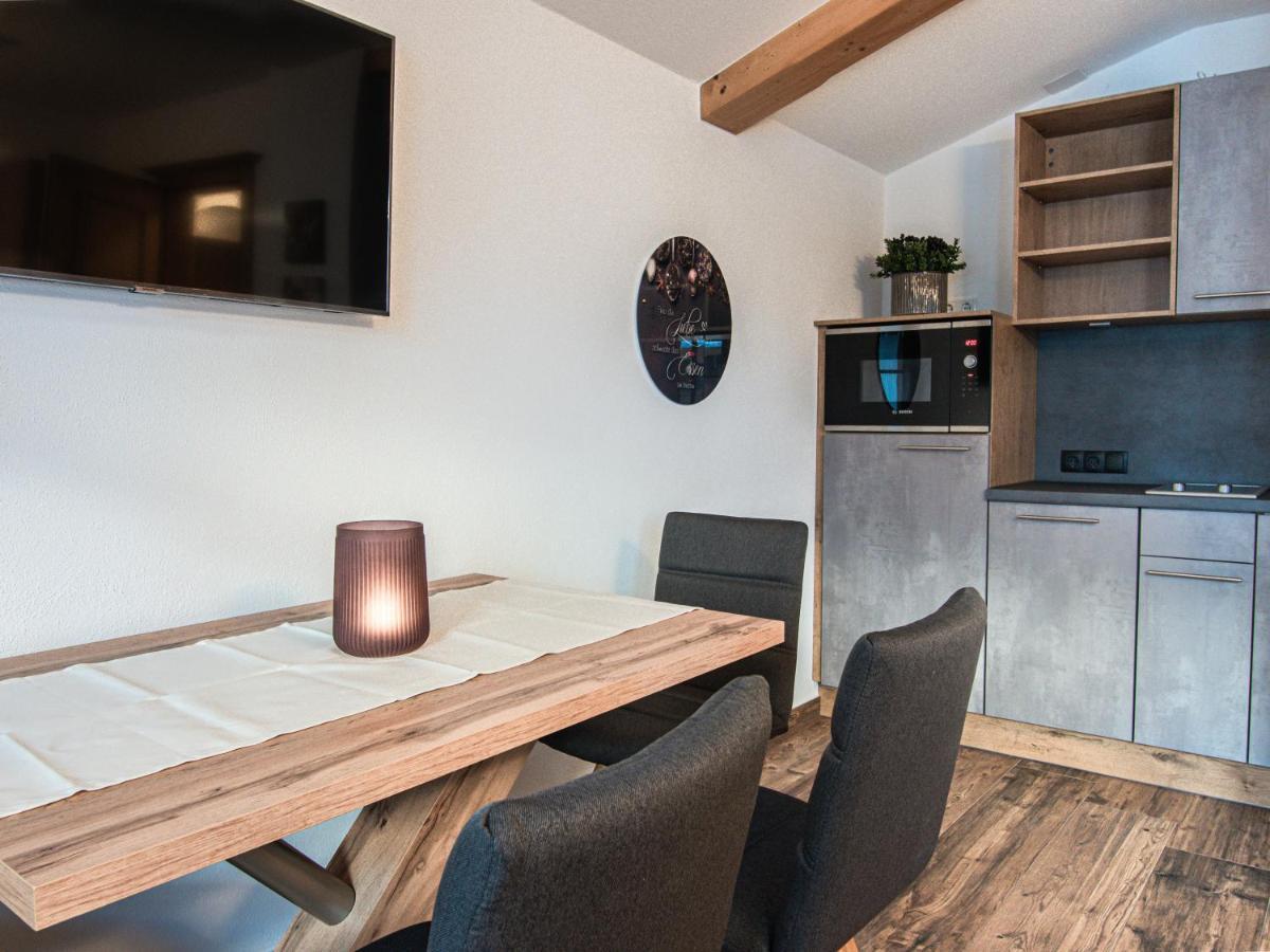 La Tombola Appartements แกร์ลอส ภายนอก รูปภาพ