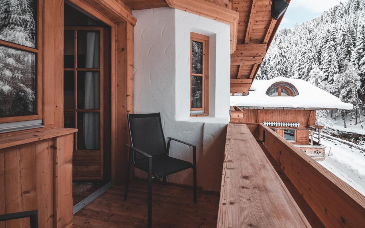 La Tombola Appartements แกร์ลอส ภายนอก รูปภาพ